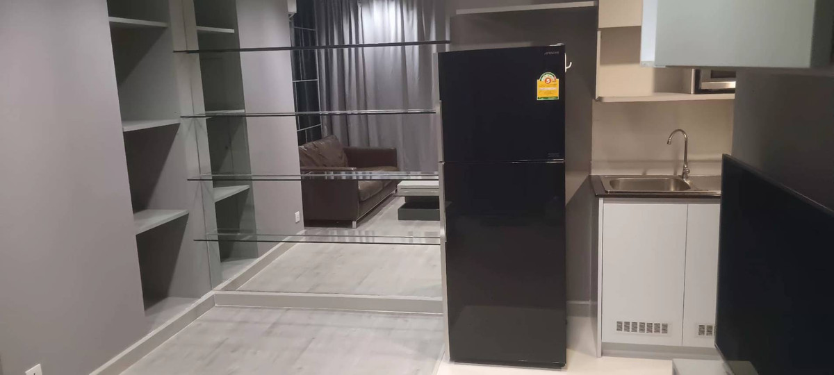 For RentCondoRama9, Petchburi, RCA : !! Beautiful room for rent, Condo Ideo Mobi Rama 9, near MRT Rama 9.