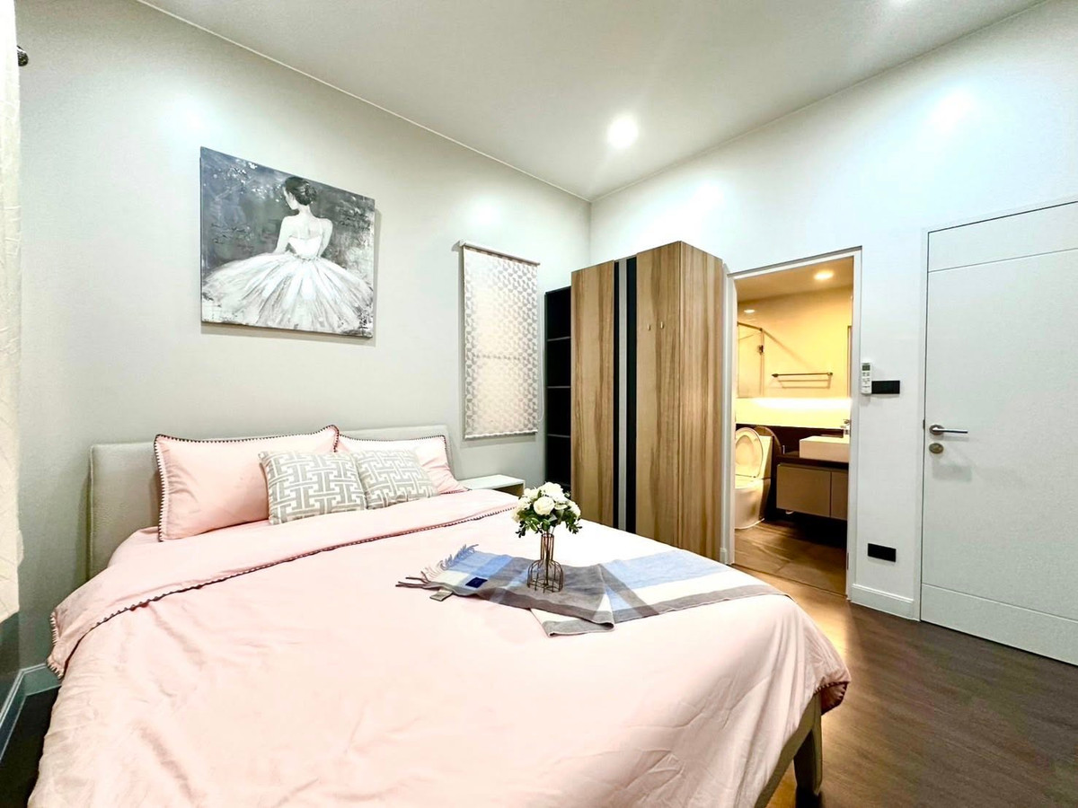 ให้เช่าบ้านพัฒนาการ ศรีนครินทร์ : บ้านเดี่ยวให้เช่า Setthasiri Krungthep Kreetha 2 พร้อมเข้าอยู่ ใกล้โรงเรียนนานาชาติ Please call: 062-496-6454