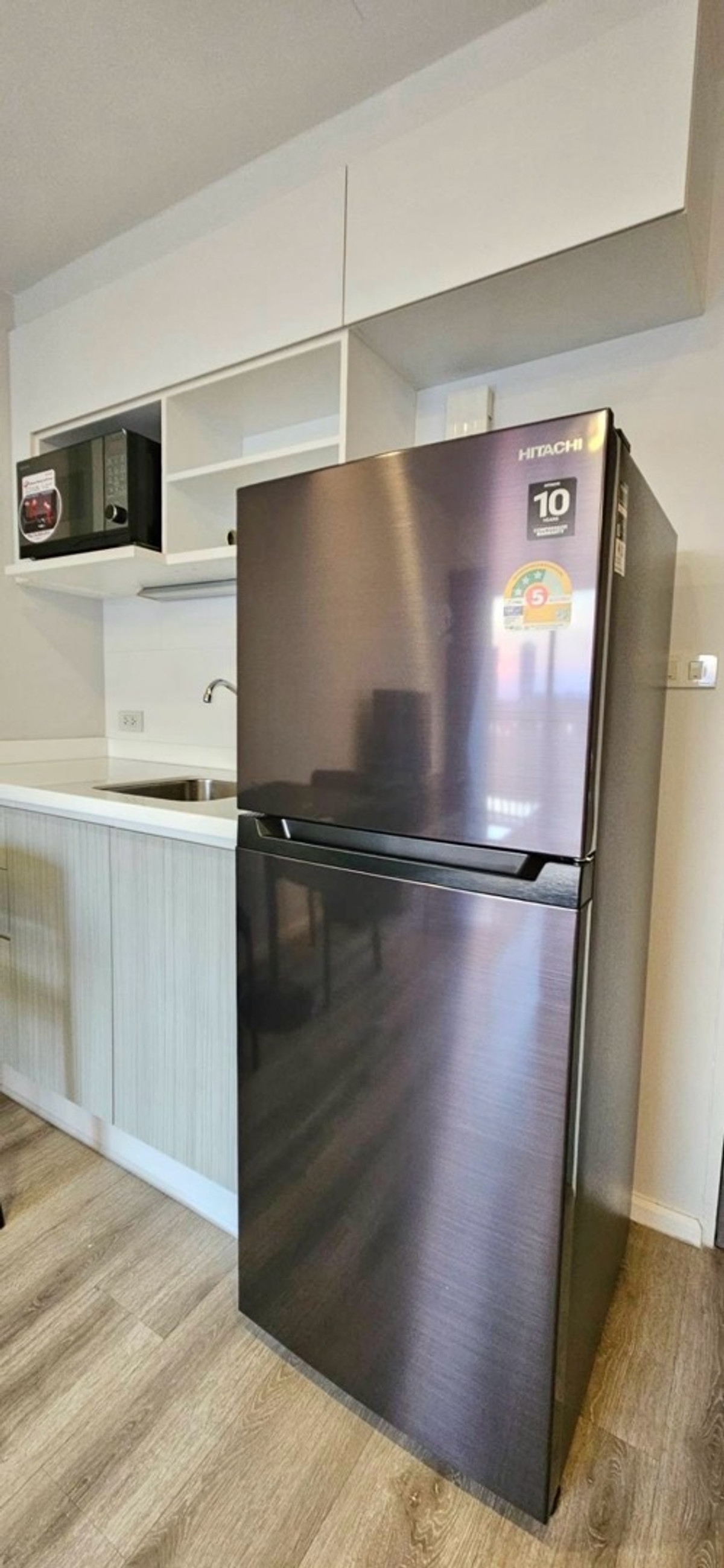 ให้เช่าคอนโดแจ้งวัฒนะ เมืองทอง : 📍 โครงการ : Double Lake Condominium Phase 2🚝 ใกล้ : MRT สายสีชมพู สถานีทะเลสาบเมืองทองธานี 💵 ราคาเช่า : 13,000 บาท / เดือน