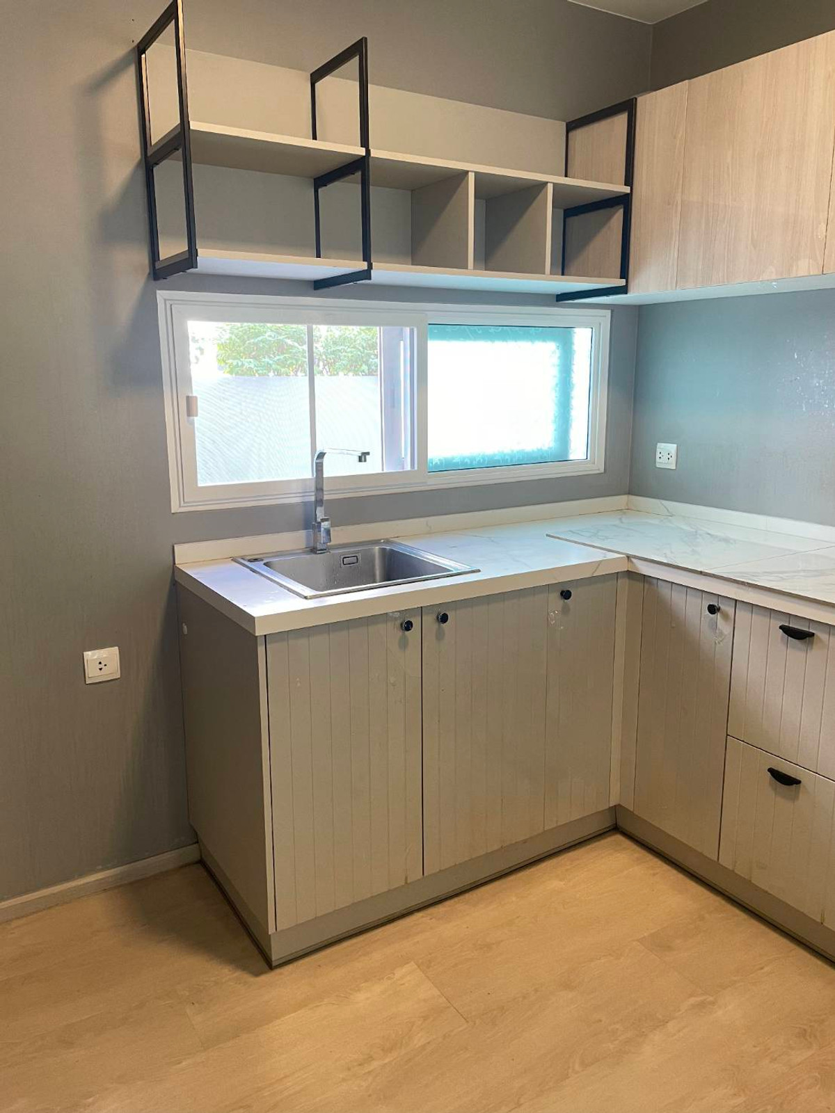 For RentBangna, Bearing, Lasalle : ✨ [FOR RENT] Beautiful house for rent in Minimal style - ANYA Bangna-Ramkhamhaeng 2 ✨ House in very good condition. Ready to move in, potential location near Mega Bangna.