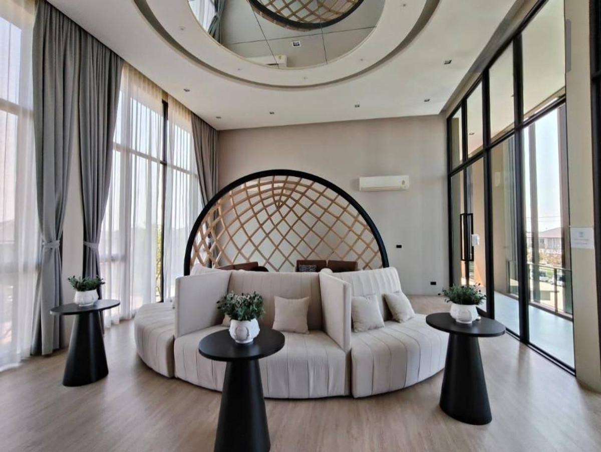 ให้เช่าบ้านเอกชัย บางบอน : 🔴🏡 LUXURY HOME FOR RENT | บ้านเดี่ยวสุดหรู  ไซส์ใหญ่สุดในโครงการ 📍 CENTRO BANGBON – บางบอน บ้านระดับพรีเมียม • เนื้อที่ 110 ตร.ว. | ใช้สอย 320 ตร.ม. • 4 ห้องนอน | 5 ห้องน้ำ