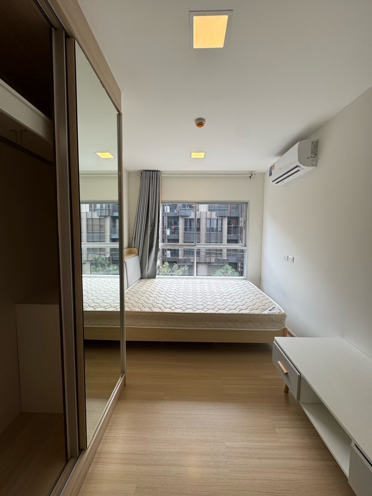 For RentCondoSukhumvit, Asoke, Thonglor : rent