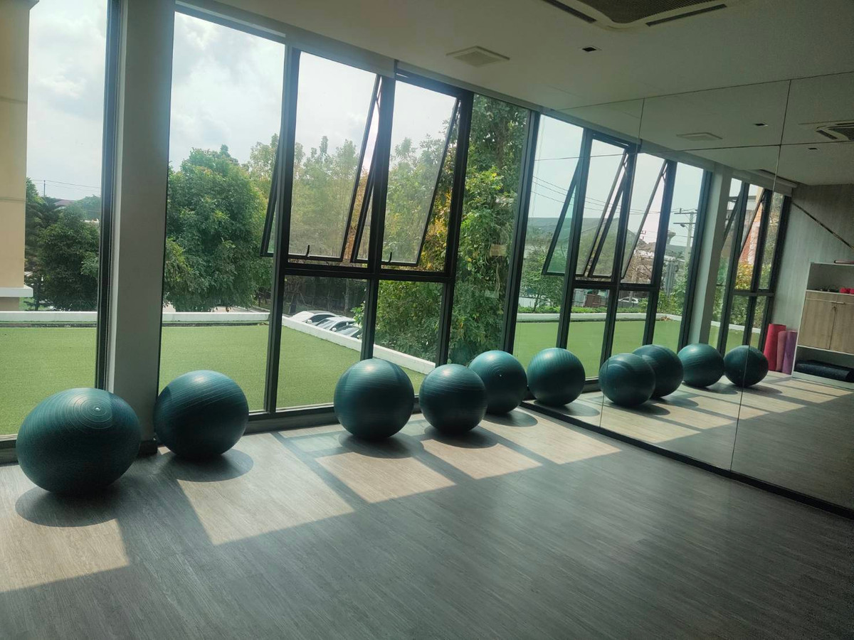 For RentCondoRathburana, Suksawat : Urgent for rent!!! 🔥🔥🔥 🎉Polis Suksawat 64🎉 ✅Building A, 7th floor, size 28.39 sq m. Line @bzprOperty