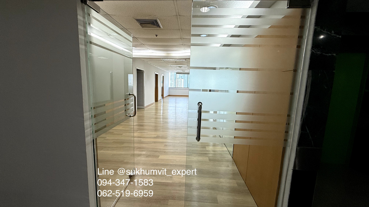 For RentOfficeSukhumvit, Asoke, Thonglor : Office for Rent – Near BTS Ekkamai (5-Minute Walk)