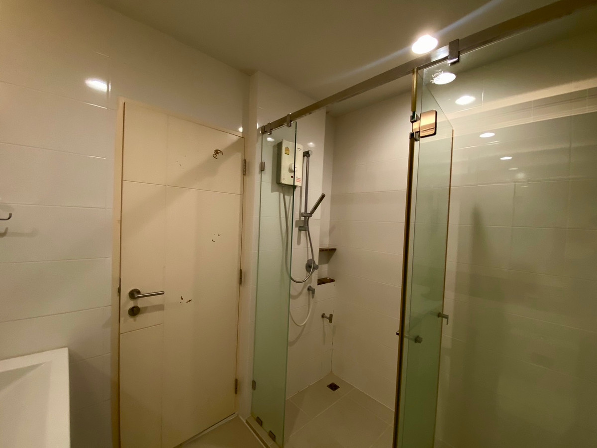 For SaleHousePattanakan, Srinakarin : Urgent Sale – 2-Storey Single House at Setthasiri Krungthep Kreetha | Special Price Below Market | Ready to Move In