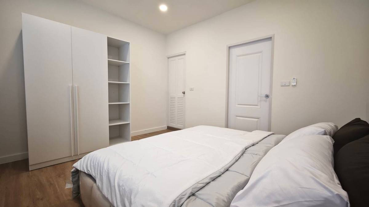 ให้เช่าทาวน์โฮมโชคชัย4 ลาดพร้าว71 : ให้เช่าทาวน์โฮม ใกล้ โรงพยาบาลเปาโล โชคชัย4 เพียง 3 นาที