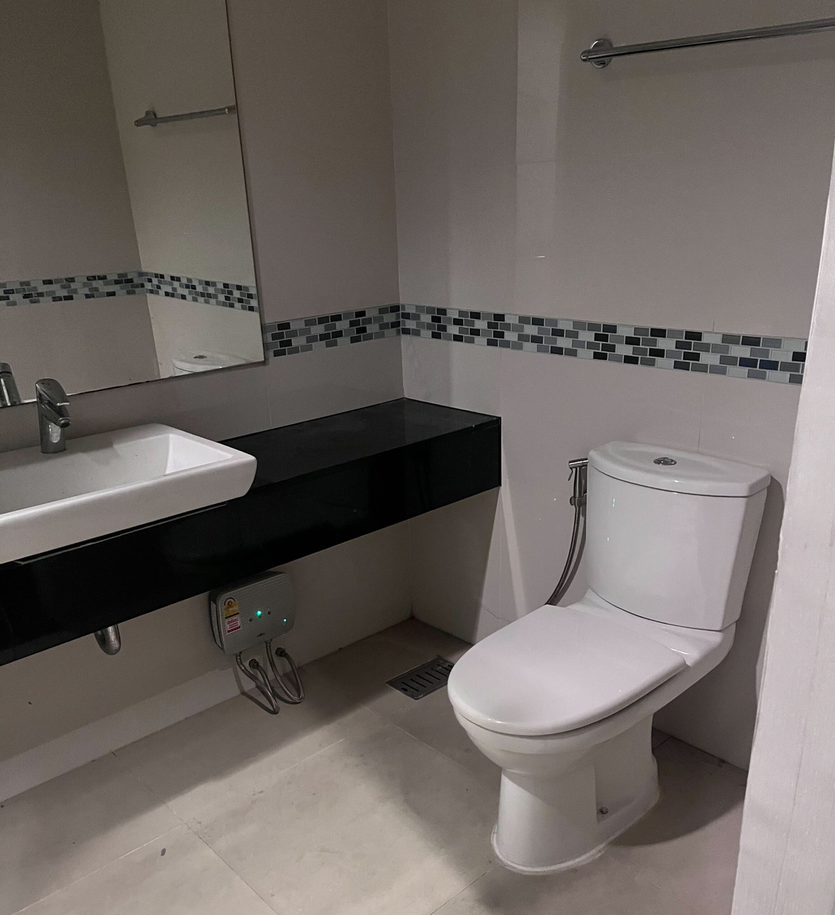 ให้เช่าคอนโดราชเทวี พญาไท : ให้เช่า ✨ IDEO Q Phayathai ✨ เฟอร์นิเจอร์ และ เครื่องใช้ไฟฟ้าครบ ติด BTS พญาไท ใกล้ ARL 2 สถานีถึงสยาม