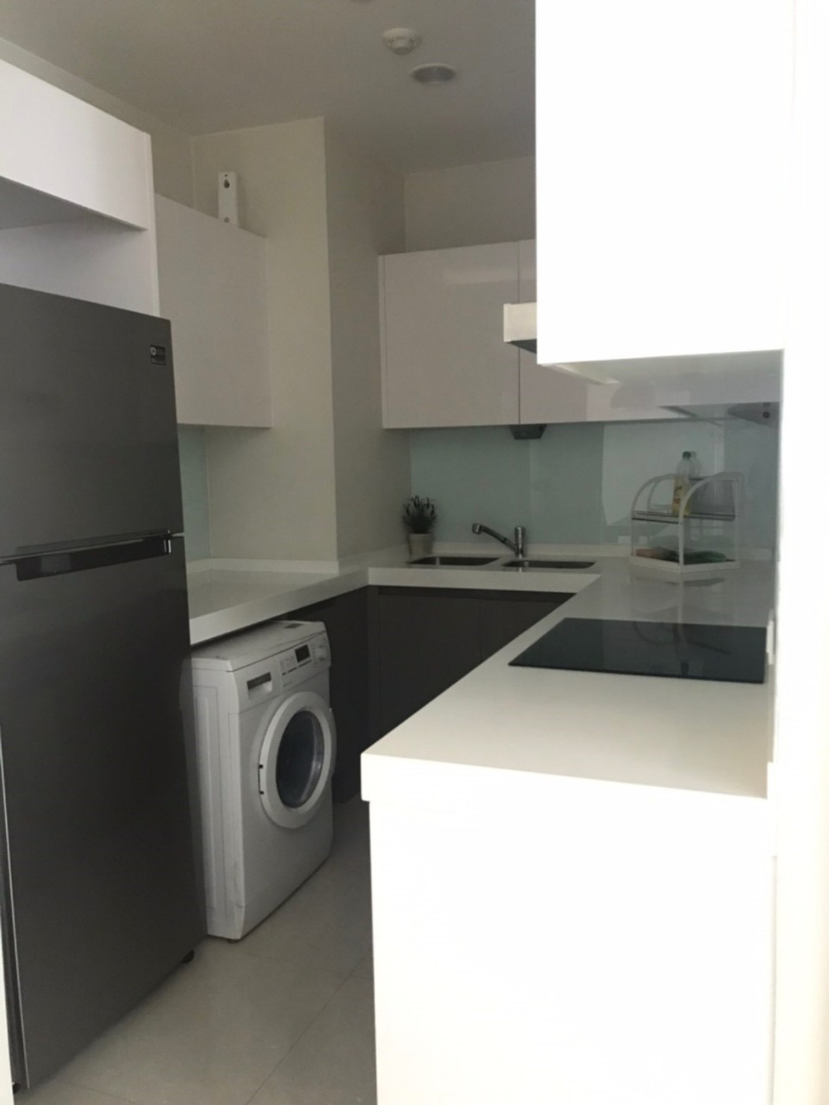 ขายคอนโดวิทยุ ชิดลม หลังสวน : คอนโดหรู 2 ห้องนอน ที่ Q Langsuan , Contact 062-496-6454