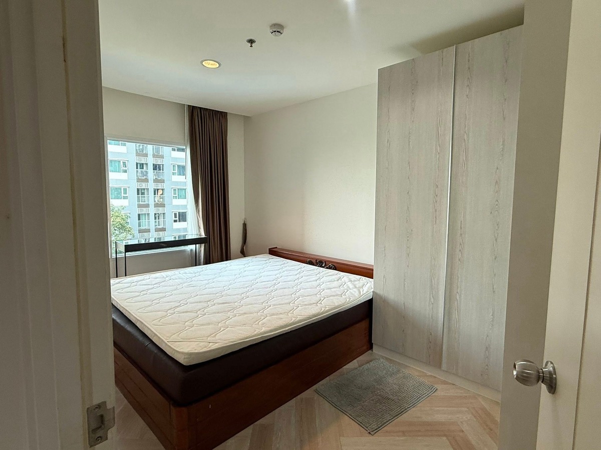 For RentCondoSamut Prakan,Samrong : For Rent ✨ Aspire Erawan ✨ 2 Bedroom | Private corner unit, right next to BTS Chang Erawan (0 meters).