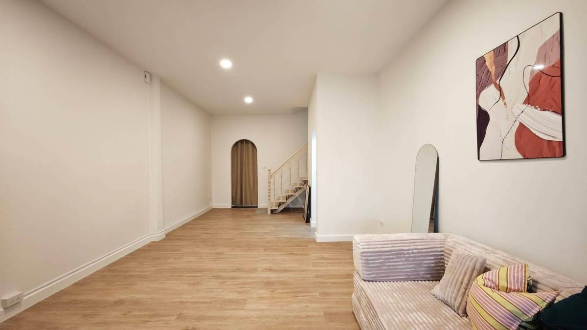 ให้เช่าทาวน์โฮมโชคชัย4 ลาดพร้าว71 : ให้เช่าทาวน์โฮม ใกล้ โรงพยาบาลเปาโล โชคชัย4 เพียง 3 นาที