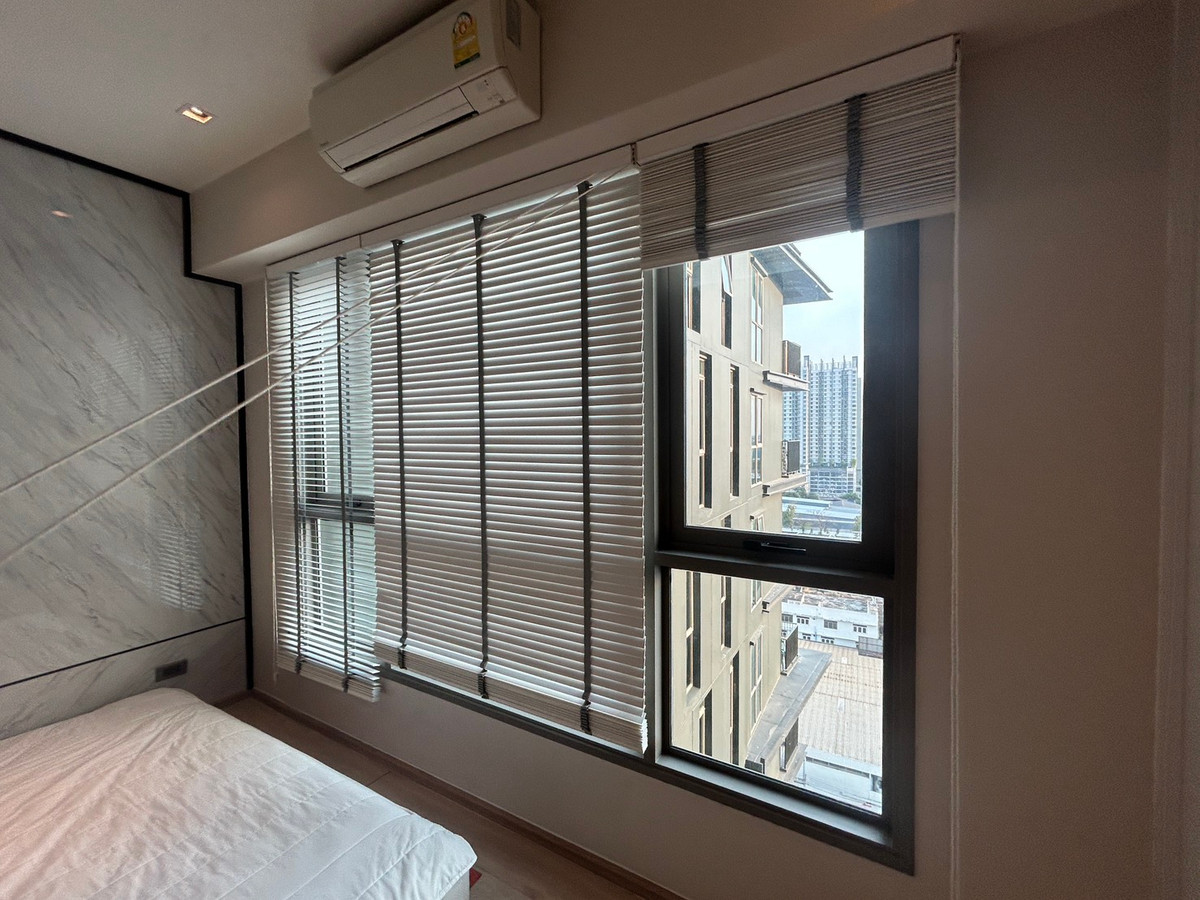 For RentCondoThaphra, Talat Phlu, Wutthakat : Condo for rent, Whizdom Station Ratchada Tha Phra, next to BTS Talat Phlu, opposite The Mall Tha Phra.