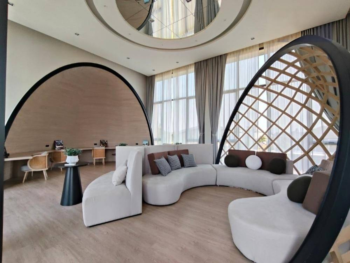 ให้เช่าบ้านเอกชัย บางบอน : 🔴🏡 LUXURY HOME FOR RENT | บ้านเดี่ยวสุดหรู  ไซส์ใหญ่สุดในโครงการ 📍 CENTRO BANGBON – บางบอน บ้านระดับพรีเมียม • เนื้อที่ 110 ตร.ว. | ใช้สอย 320 ตร.ม. • 4 ห้องนอน | 5 ห้องน้ำ