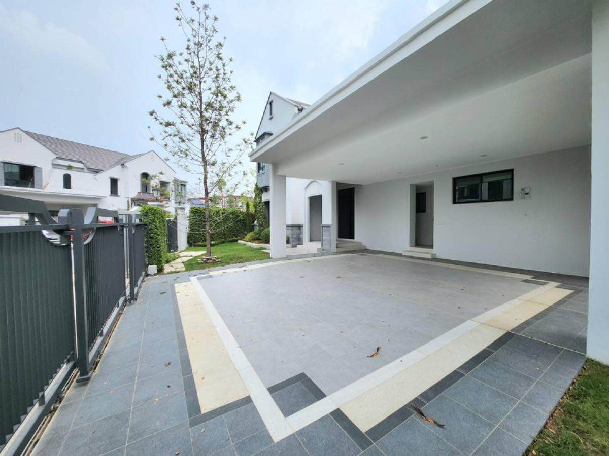 For RentHousePattanakan, Srinakarin : Nantawan Rama 9 - New Krungthepkreetha / 4 Bedrooms (FOR RENT) BZD111