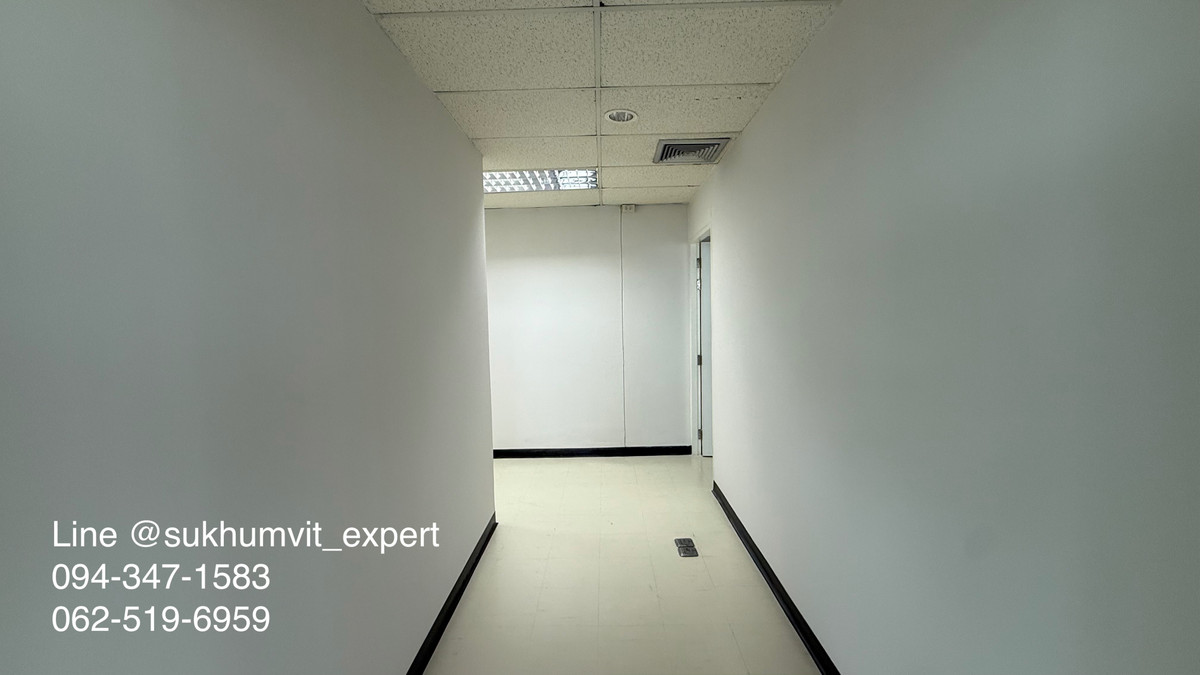 For RentOfficeSukhumvit, Asoke, Thonglor : Office for Rent – Near BTS Ekkamai (5-Minute Walk)