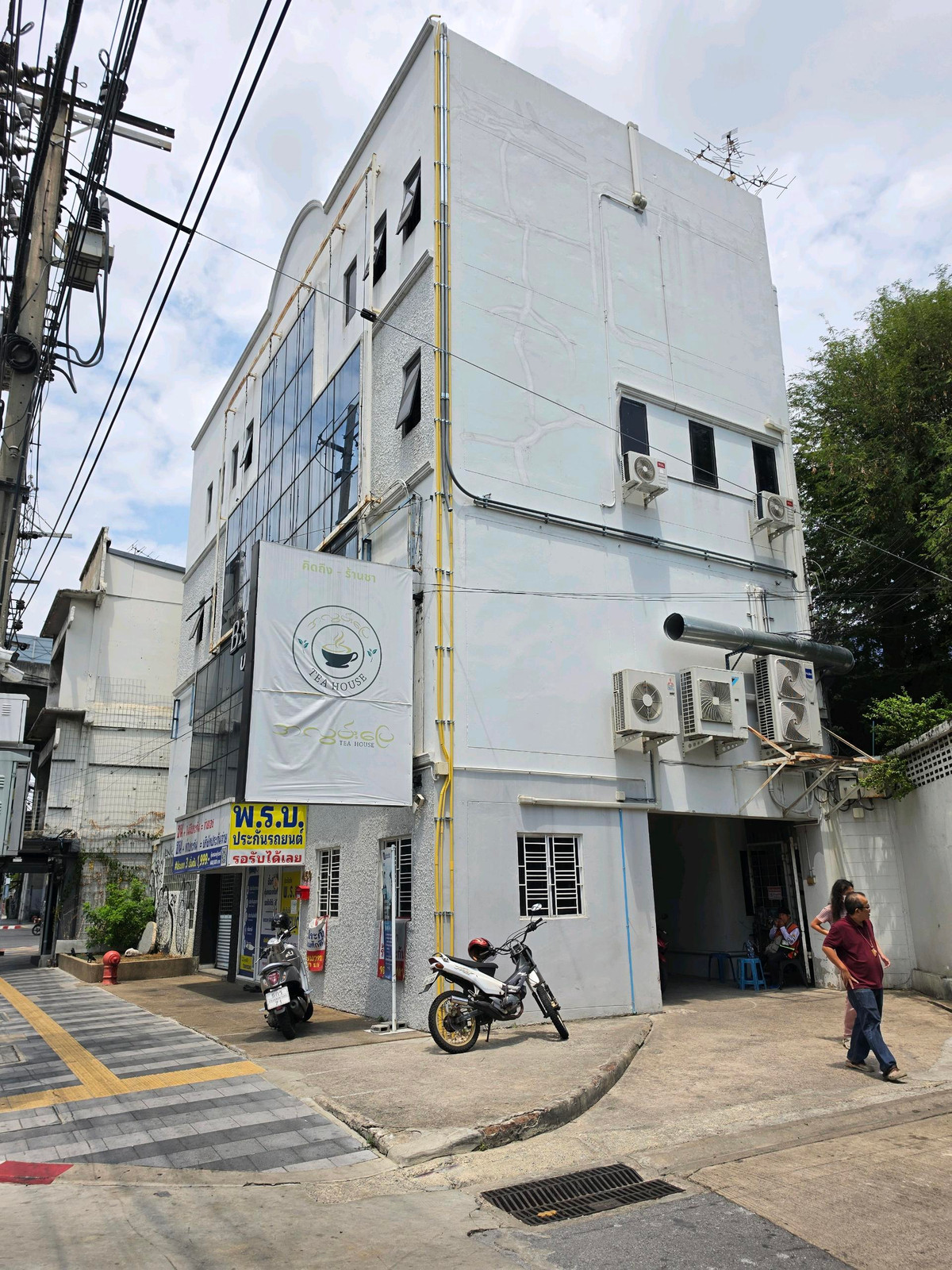 ให้เช่าอาคารพาณิชย์สยาม จุฬา สามย่าน : 🚩For Rent : Stand Alone Building Located on Rama 4 Road, Only 180 m. from MRT Hua Lamphong