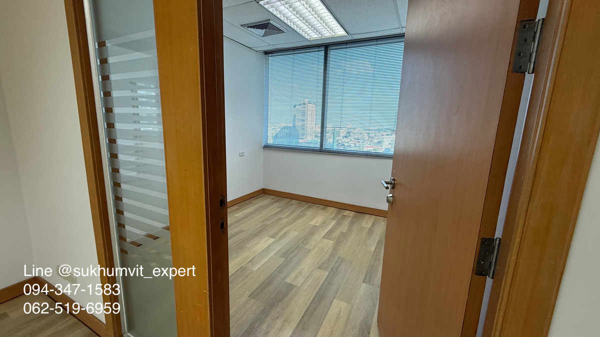 For RentOfficeSukhumvit, Asoke, Thonglor : Office for Rent – Near BTS Ekkamai (5-Minute Walk)