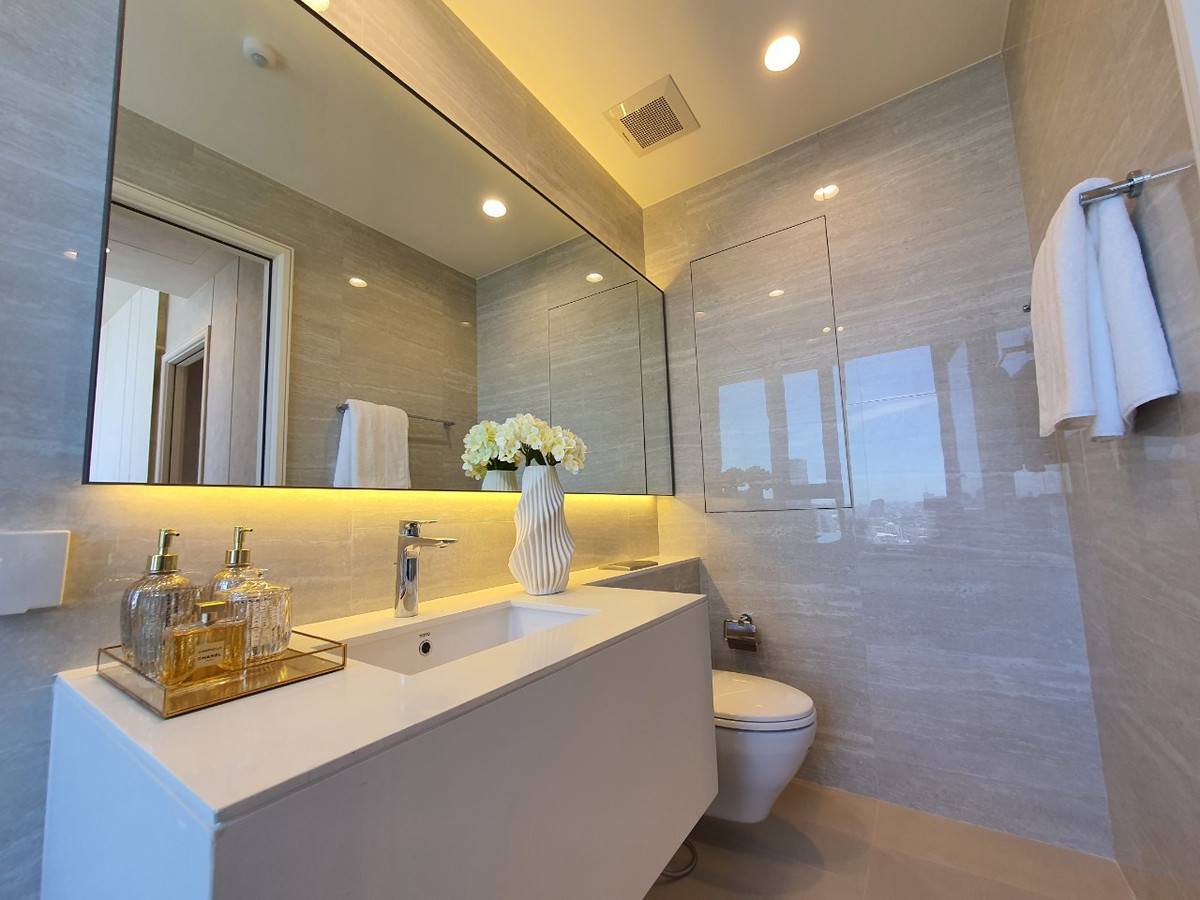 For SaleCondoSathorn, Narathiwat : 🔥Special promotion!! Buy directly to the project 🔥Anil Sathorn 12 (2 bedrooms, 2 bathrooms, 64 sq m.) only 17.19 MB!! Tel.0922635410 (Earth)