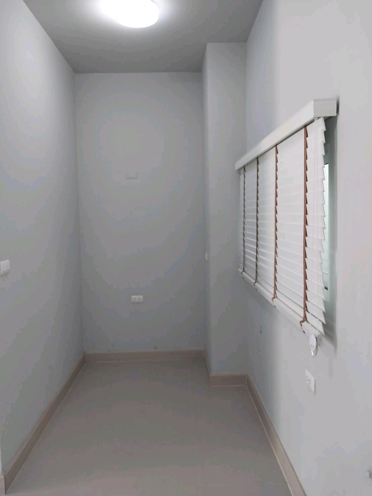 For SaleTownhomePhutthamonthon, Salaya : Travel 10 minutes to Mahidol Salaya.