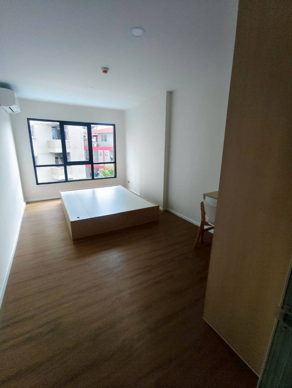 For RentCondoSamut Prakan,Samrong : 🔥Urgent for rent🔥 ALIVE SUKHUMVIT 76 (Alife Sukhumvit 76) Building B, 5th floor, new room, first hand, fully furnished, ready to move in 📏 Size 48.12 sq m. | 2 bedrooms, 1 bathroom Line @bzprOperty