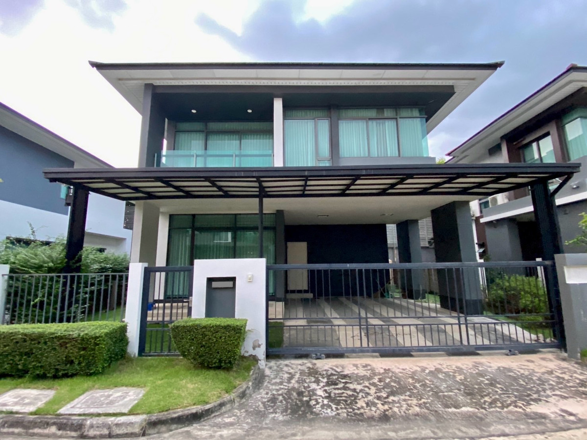 For SaleHousePattanakan, Srinakarin : For Sale: Premium 2-Storey Detached House at Setthasiri Krungthep Kreetha Prime Krungthep Kreetha Location | Fully Furnished | Ready to Move In | Near Brighton College & Rama 9 Expressway