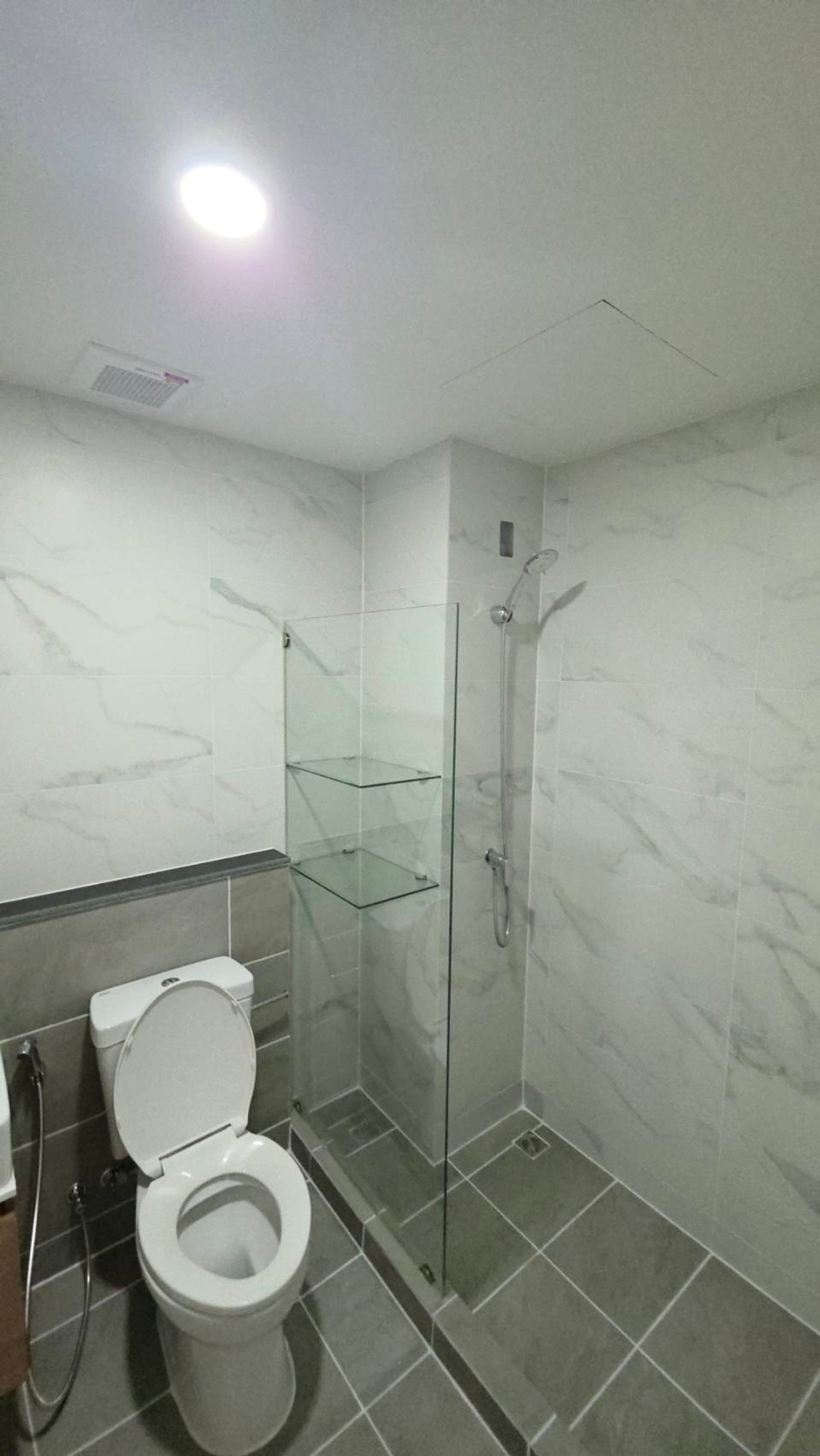 For RentCondoSamut Prakan,Samrong : 🔥Urgent for rent🔥 ALIVE SUKHUMVIT 76 (Alife Sukhumvit 76) Building B, 5th floor, new room, first hand, fully furnished, ready to move in 📏 Size 48.12 sq m. | 2 bedrooms, 1 bathroom Line @bzprOperty