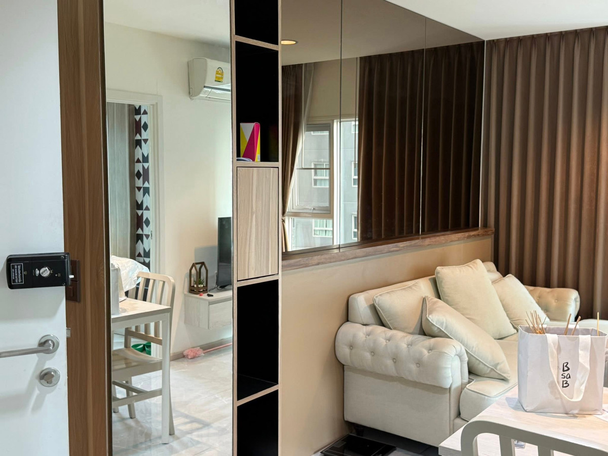 For RentCondoSamut Prakan,Samrong : For Rent ✨ Aspire Erawan ✨ 2 Bedroom | Private corner unit, right next to BTS Chang Erawan (0 meters).