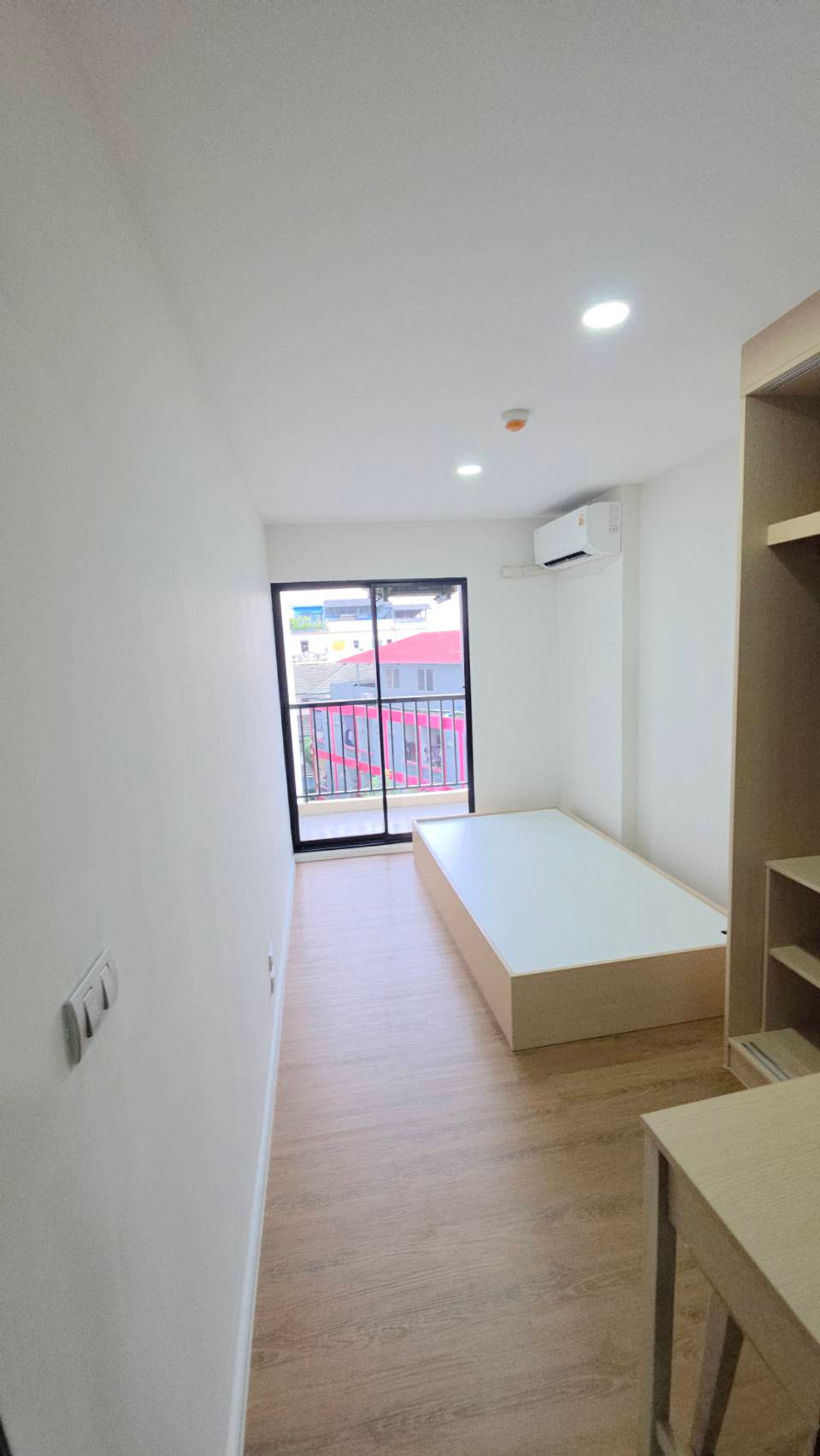 For RentCondoSamut Prakan,Samrong : 🔥Urgent for rent🔥 ALIVE SUKHUMVIT 76 (Alife Sukhumvit 76) Building B, 5th floor, new room, first hand, fully furnished, ready to move in 📏 Size 48.12 sq m. | 2 bedrooms, 1 bathroom Line @bzprOperty