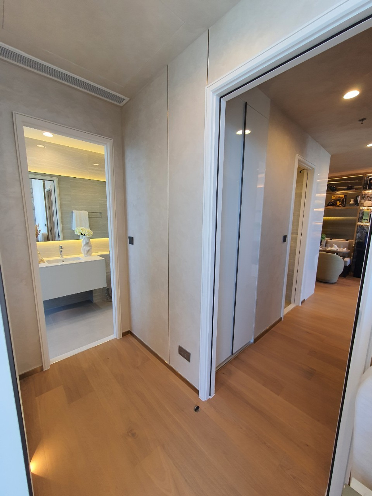 For SaleCondoSathorn, Narathiwat : 🔥Special promotion!! Buy directly to the project 🔥Anil Sathorn 12 (2 bedrooms, 2 bathrooms, 64 sq m.) only 17.19 MB!! Tel.0922635410 (Earth)