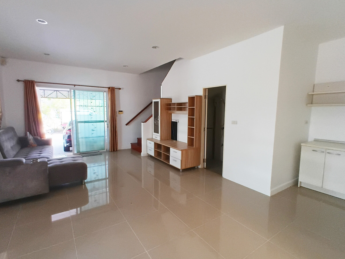 For SaleTownhomeNakhon Pathom : 🏡 Corner unit, garden frontage! Townhouse for sale, The Greenery 7 Soi 4. Fully extended and ready to move in!