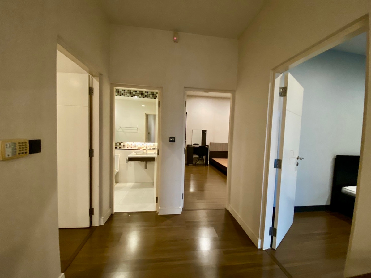 For SaleHousePattanakan, Srinakarin : Urgent Sale – 2-Storey Single House at Setthasiri Krungthep Kreetha | Special Price Below Market | Ready to Move In