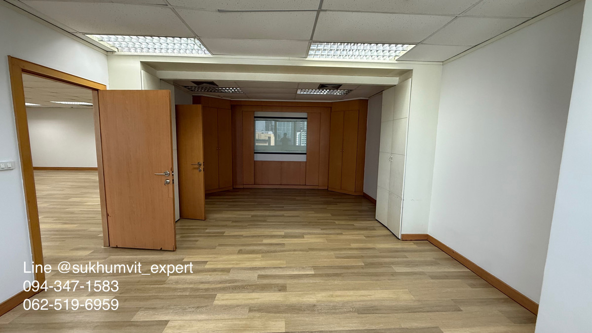 For RentOfficeSukhumvit, Asoke, Thonglor : Office for Rent – Near BTS Ekkamai (5-Minute Walk)