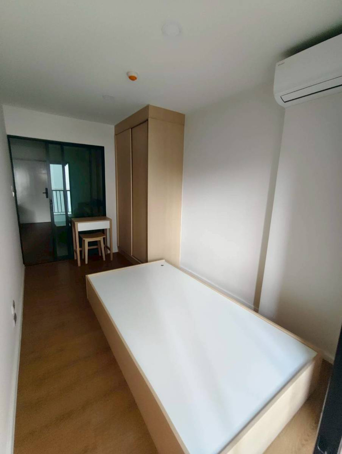 For RentCondoSamut Prakan,Samrong : 🔥Urgent for rent🔥 ALIVE SUKHUMVIT 76 (Alife Sukhumvit 76) Building B, 5th floor, new room, first hand, fully furnished, ready to move in 📏 Size 48.12 sq m. | 2 bedrooms, 1 bathroom Line @bzprOperty