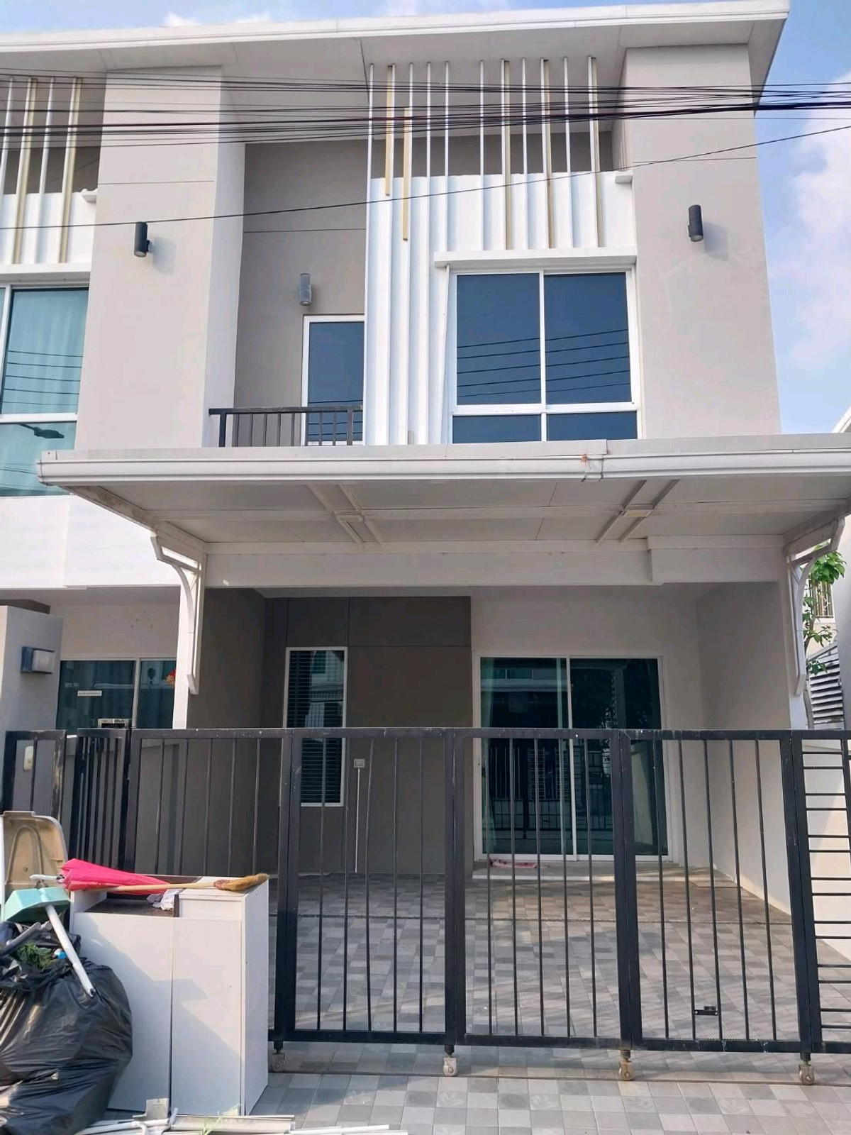 For SaleTownhomePhutthamonthon, Salaya : Travel 10 minutes to Mahidol Salaya.