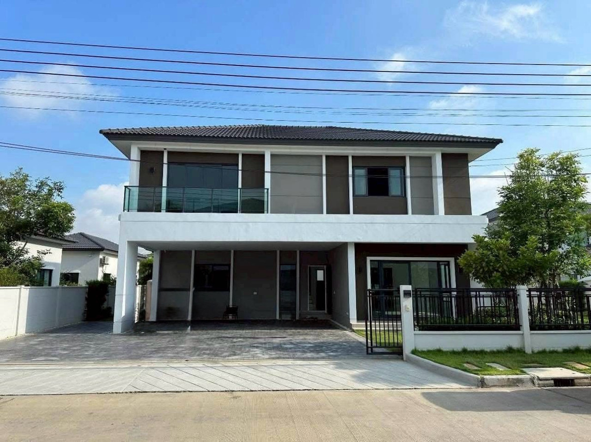 For RentHouseEakachai, Bang Bon : 🏡 For Rent: Luxury Detached House at Centro Bangbon
Spacious modern home with full facilities, ideal for families or expatriates. Ready to move in.