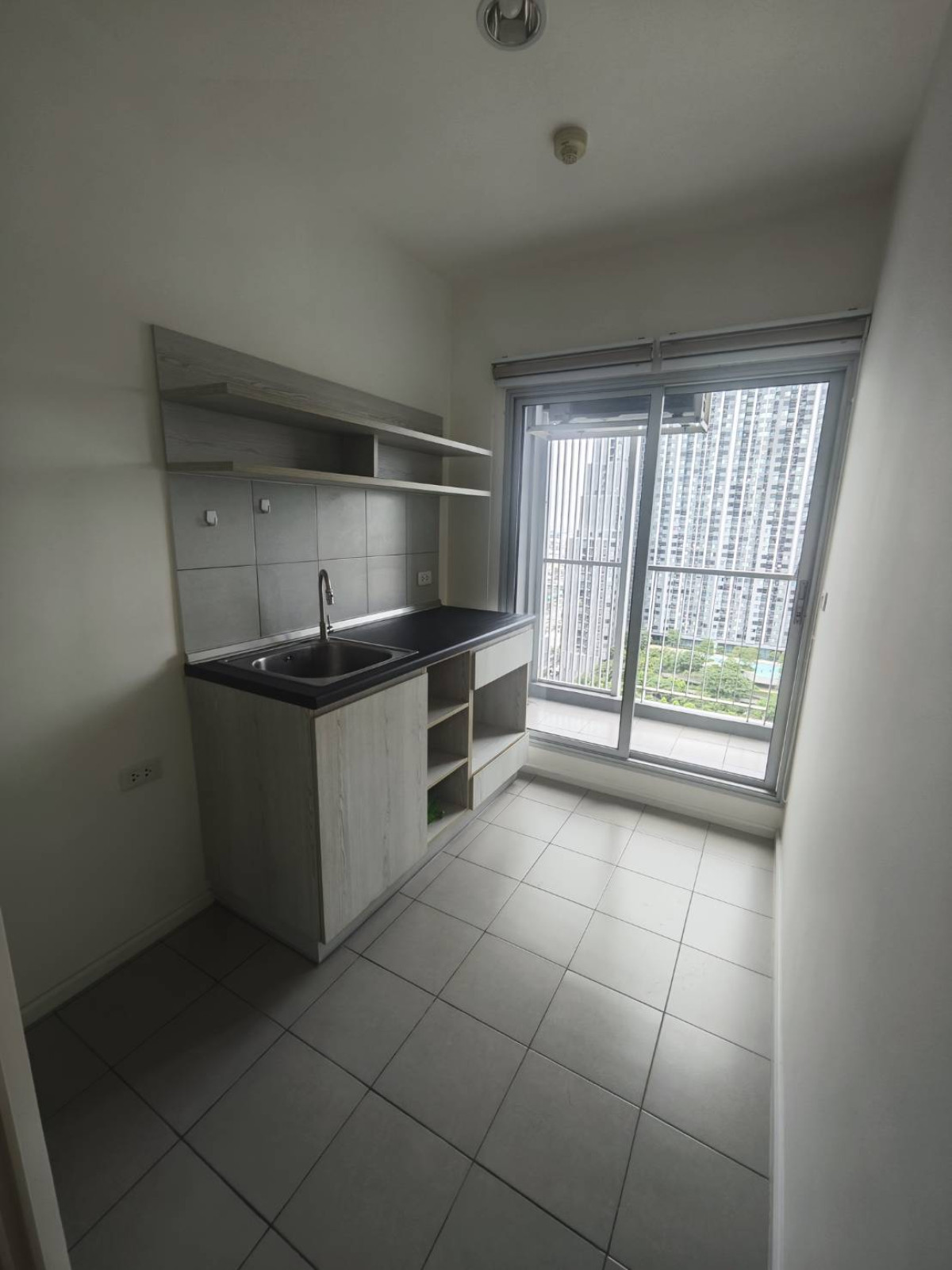 ขายคอนโดท่าพระ ตลาดพลู วุฒากาศ : ขายคอนโด แอสปาย สาทร - ท่าพระ BTS-ตลาดพลู บุคคโล เขต ธนบุรี กรุงเทพ  CX-146732