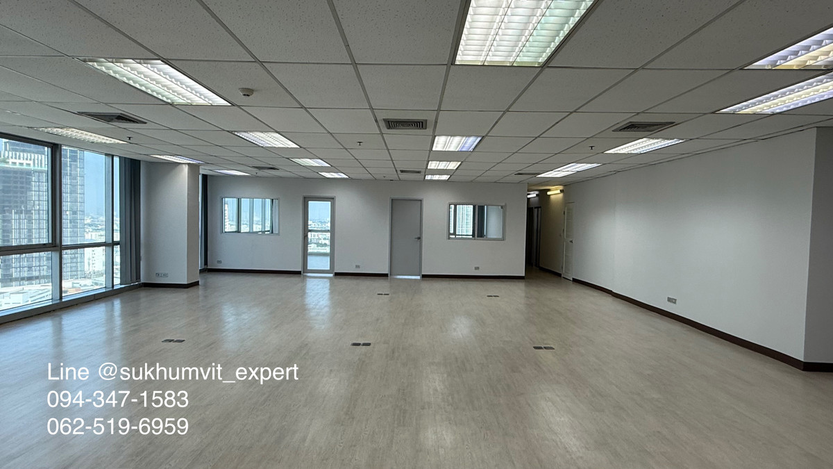 For RentOfficeSukhumvit, Asoke, Thonglor : Office for Rent – Near BTS Ekkamai (5-Minute Walk)
