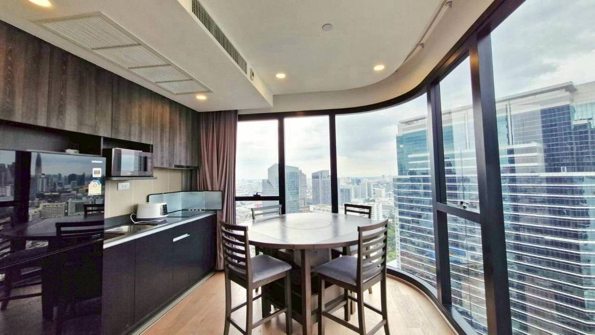 For RentCondoSiam Paragon ,Chulalongkorn,Samyan : 📍 For Rent / For Rent!! Ashton Chula - Silom 💥 2 Bedrooms 2 Bathrooms | 62.79 sq.m. | 60,000 THB / month 💥 📞 Contact: Aomam (Agent) Tel / Line ID : 095-587-1692 WhatsApp : +66 95 587 1692