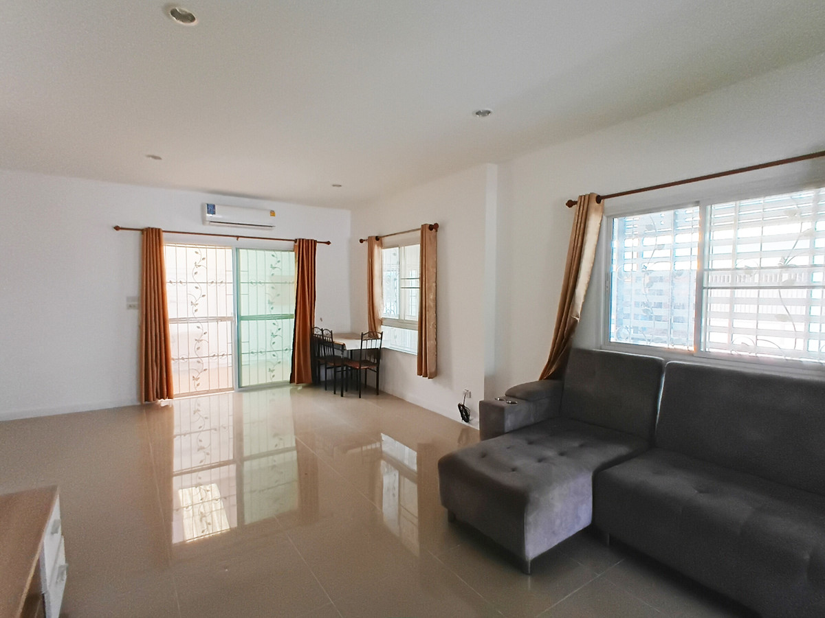For SaleTownhomeNakhon Pathom : 🏡 Corner unit, garden frontage! Townhouse for sale, The Greenery 7 Soi 4. Fully extended and ready to move in!
