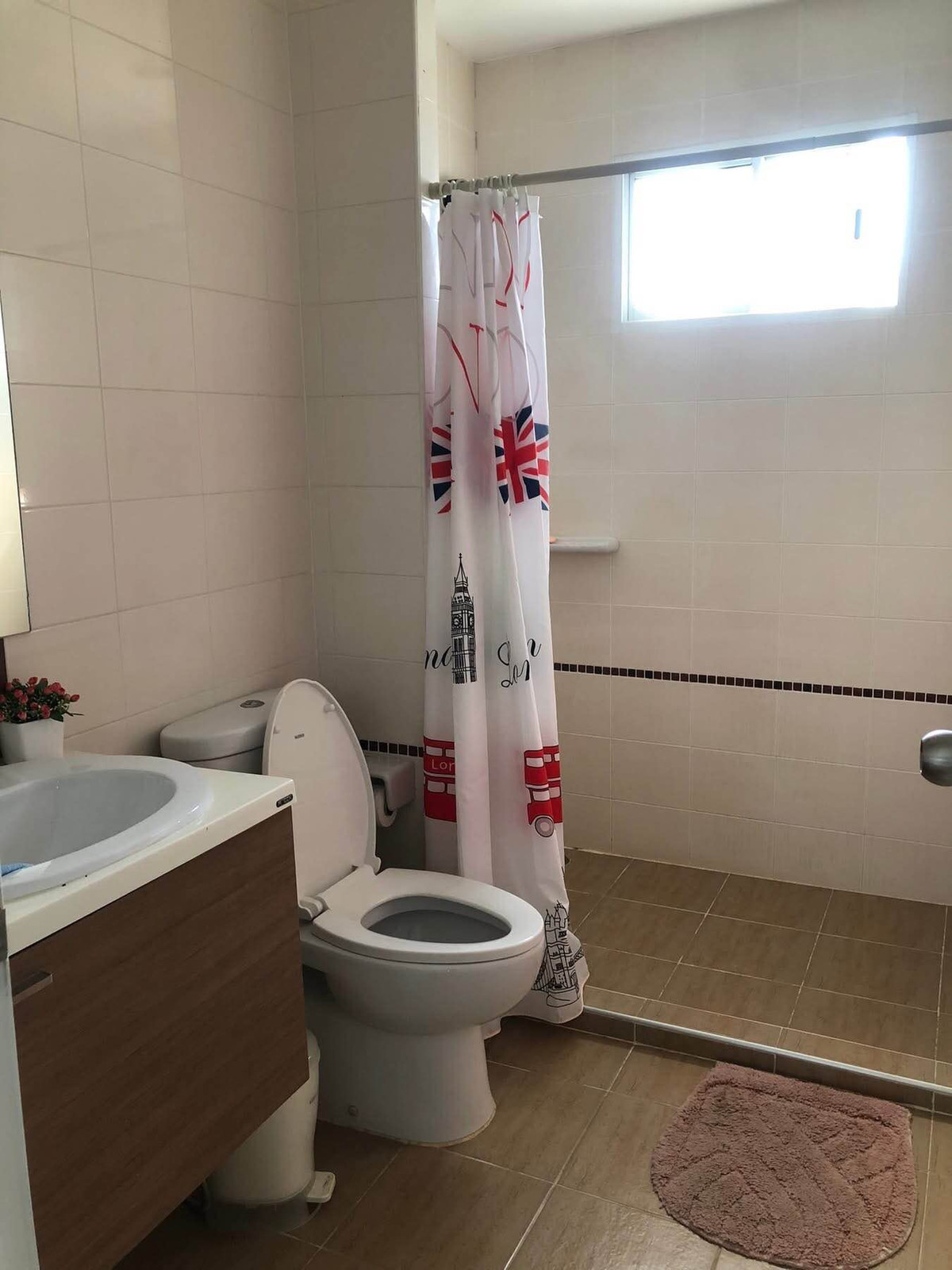 For RentHouseLadkrabang, Suwannaphum Airport : Passorn 21 Rama 9 - Wongwaen / 4 Bedrooms (FOR RENT) BZD112