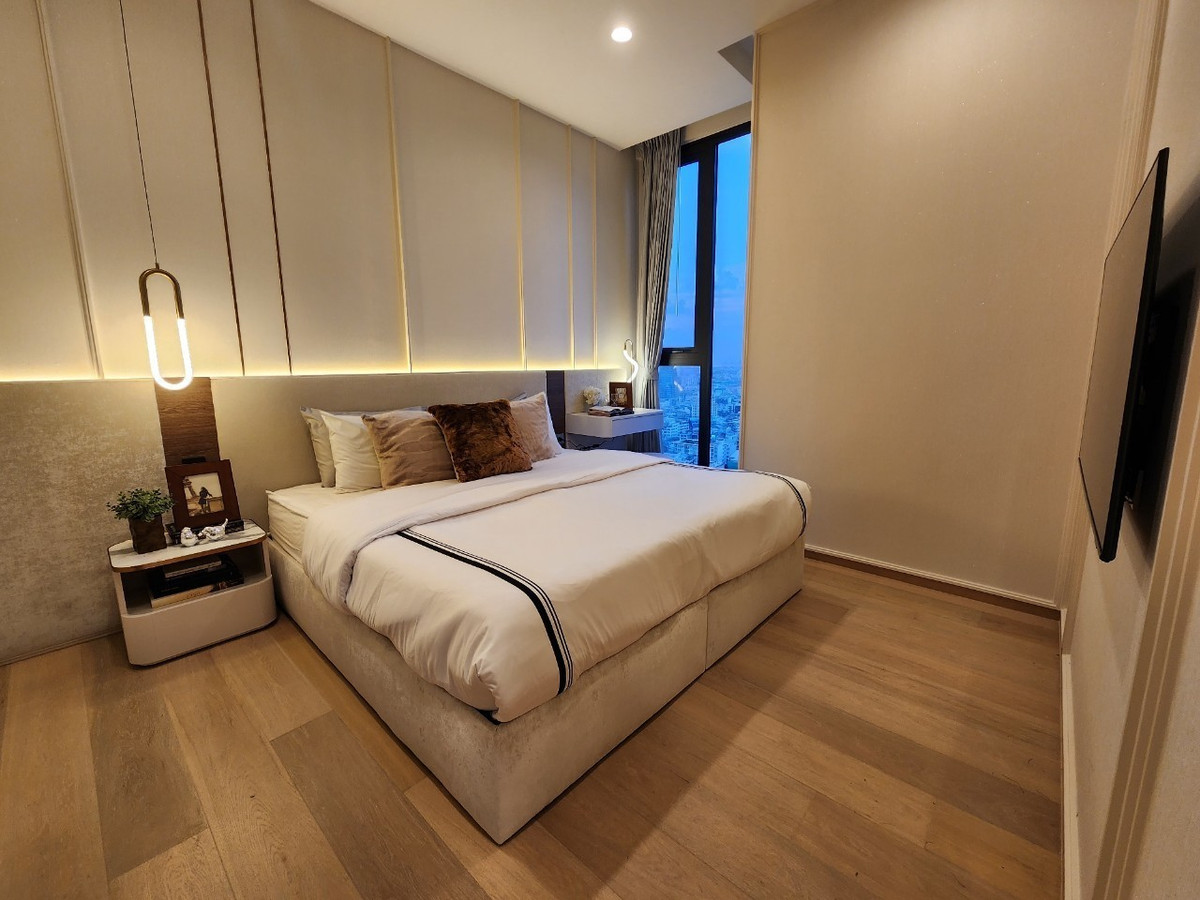 For SaleCondoSathorn, Narathiwat : 🔥Hot Deal, building closing promotion, special price🔥Anil Sathorn 12 (1 bedroom, 1 bathroom, 46 sq m.) only 9.9 MB!! Tel.0922635410 (Earth)