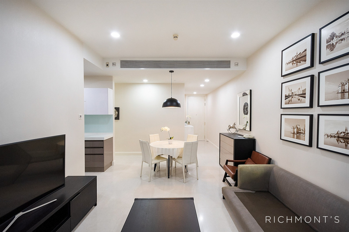 ขายคอนโดวิทยุ ชิดลม หลังสวน : คอนโดหรู 2 ห้องนอน ที่ Q Langsuan , Contact 062-496-6454