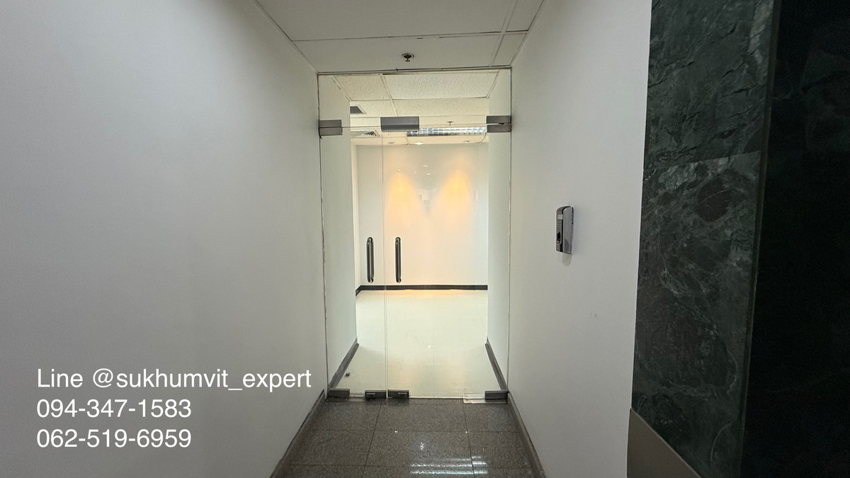 For RentOfficeSukhumvit, Asoke, Thonglor : Office for Rent – Near BTS Ekkamai (5-Minute Walk)