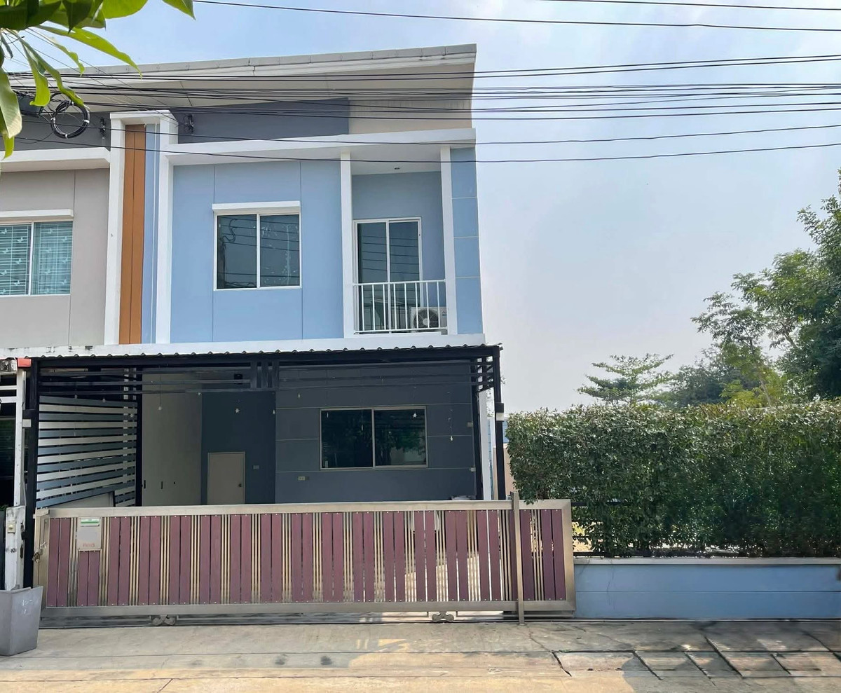 For RentTownhomeSamut Prakan,Samrong : Townhome for rent หมู่บ้านพลีโน่ ศรีนครินทร์ ศรีด่าน22 เลี้ยงสัตว์ได้ หลังแม็คโคร ศรีนครินทร์