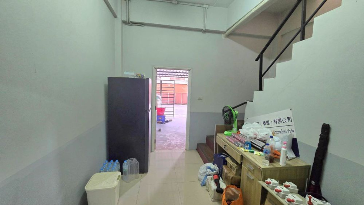 ขายอาคารพาณิชย์อยุธยา : อาคารพาณิชย์ อนานคร โครงการ 5 ต.คานหาม อ.อุทัย จ.พระนครศรีอยุธยา ทำเลทอง ติดถนนใหญ่ ใกล้แหล่งชุมชน