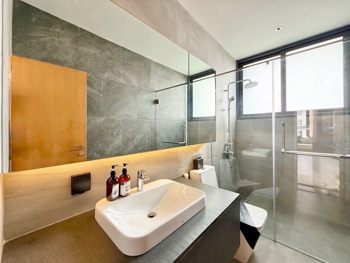 ขายทาวน์โฮมลาดพร้าว เซ็นทรัลลาดพร้าว : 🏛️✨Baan Puripuri Ladprao 41✨Home Office 3.5 ชั้น ขนาด 295 ตร.ม. 31 ตร.ว. | 1 ห้องนอน 4 ห้องน้ำ 6 ที่จอด เริ่ม 21.64 MB ติดต่อนัดชม Tel.0922635410 (เอิร์ธ)