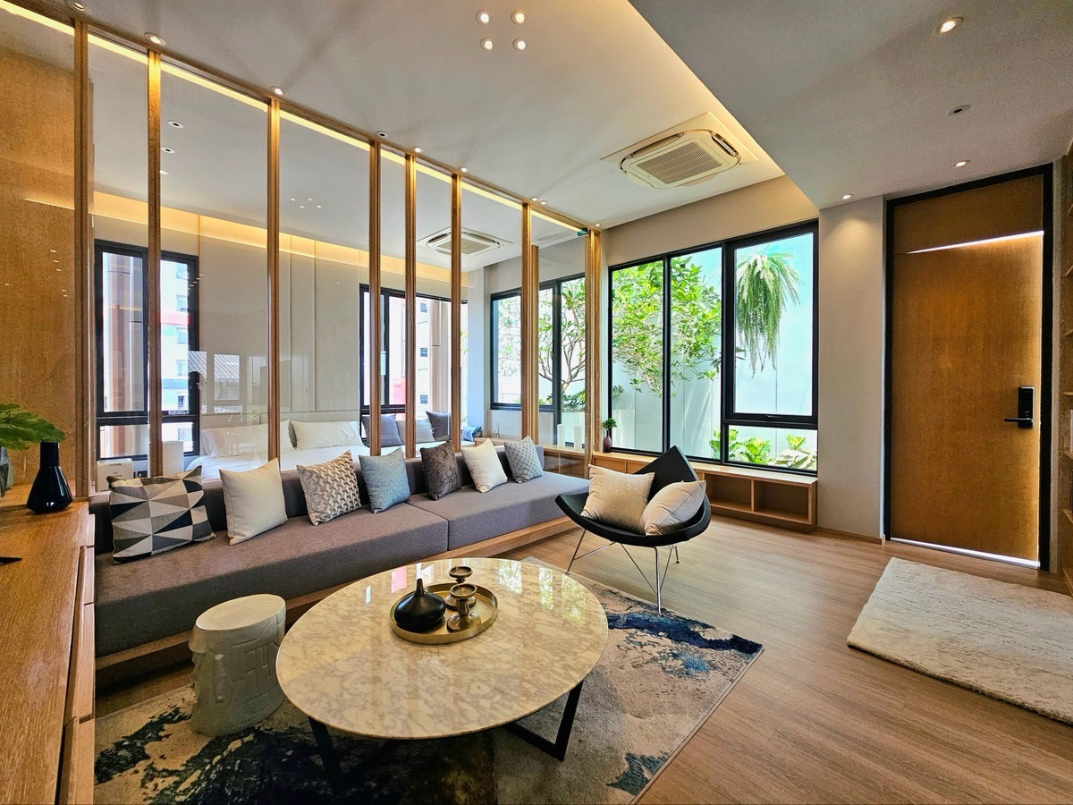 For SaleHome OfficeChokchai 4, Ladprao 71, Ladprao 48, : 🏠Home office Lat Phrao 41 Baan Puri Puri size 295 Sq.m 1 bed 4 bath special only 21.64 MB only!!!