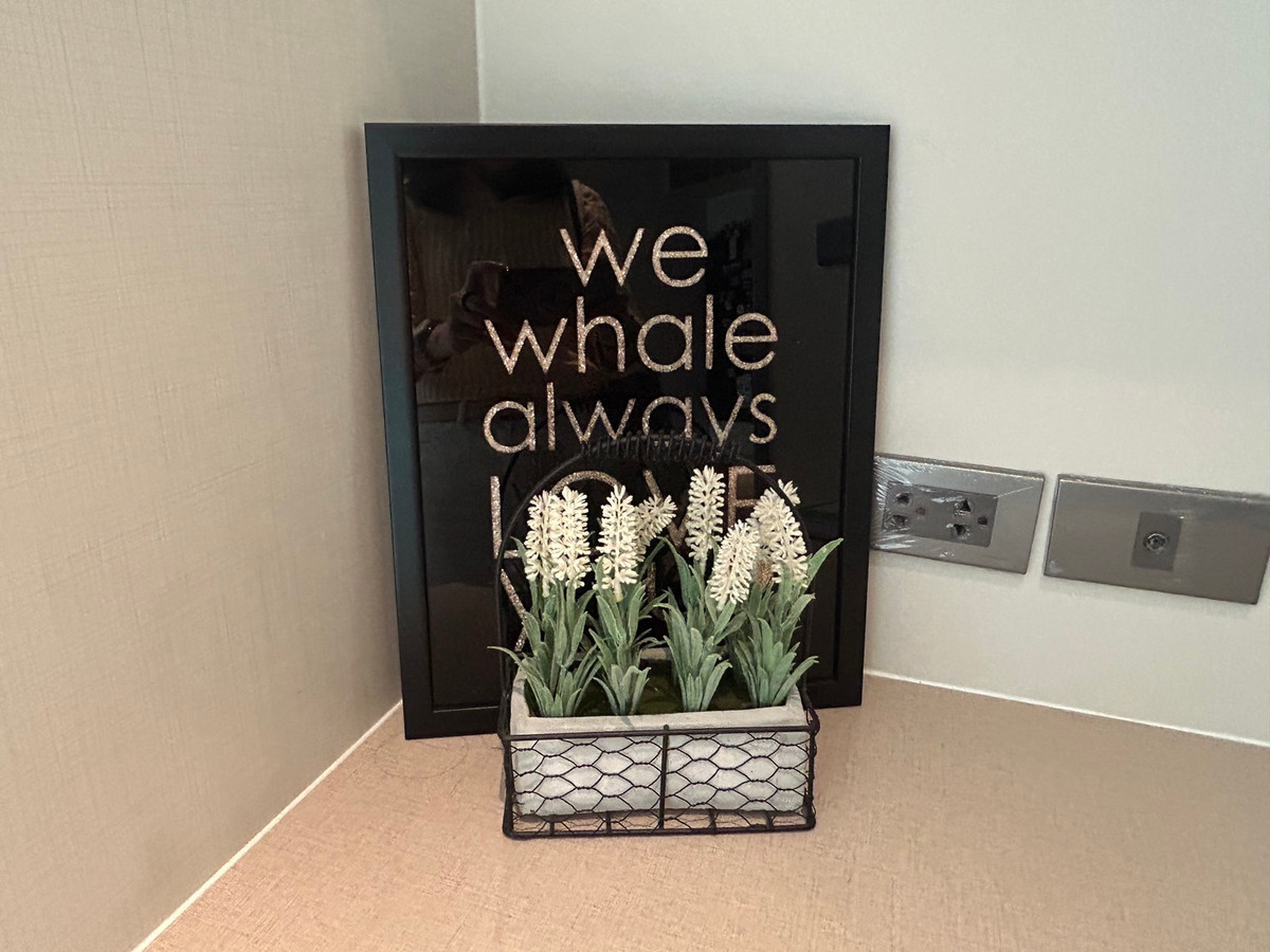 For RentCondoThaphra, Talat Phlu, Wutthakat : Condo for rent, Whizdom Station Ratchada Tha Phra, next to BTS Talat Phlu, opposite The Mall Tha Phra.