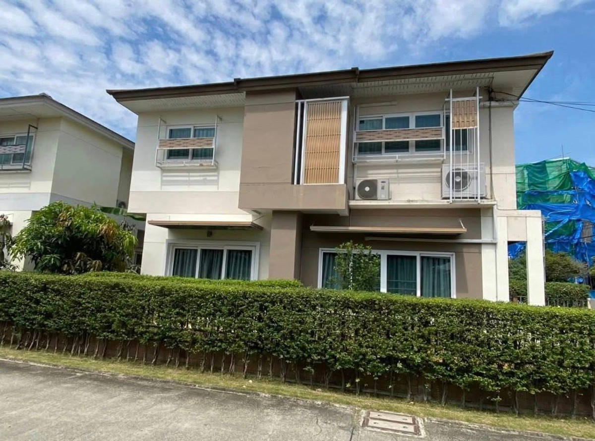 ขายบ้านสมุทรปราการ สำโรง : 59.9ตรว 3นอน3น้ำ บ้านเดี่ยว 2 ชั้น เลอนีโอ สุขุมวิท-เอราวัณ