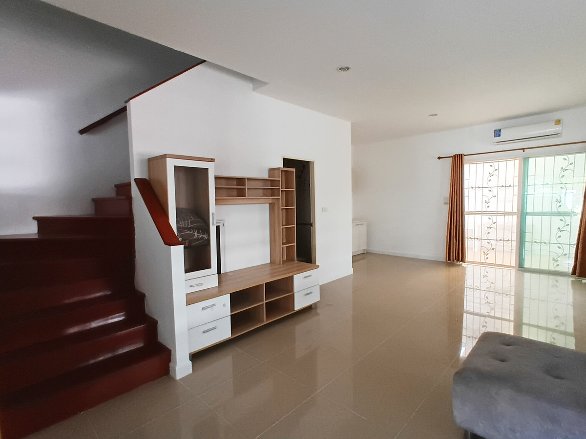 For SaleTownhomeNakhon Pathom : 🏡 Corner unit, garden frontage! Townhouse for sale, The Greenery 7 Soi 4. Fully extended and ready to move in!