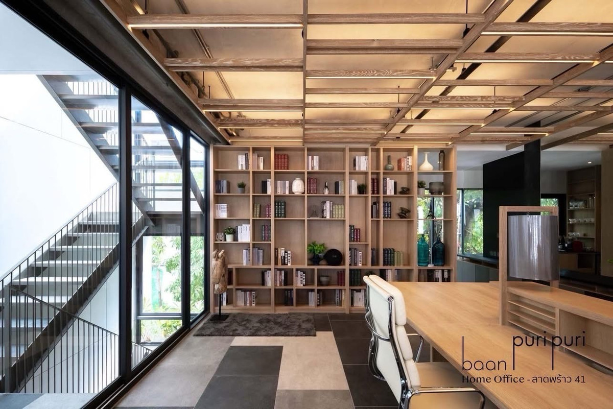 ขายทาวน์โฮมลาดพร้าว เซ็นทรัลลาดพร้าว : 🏆🏛️โฮมออฟฟิศลาดพร้าว | Home office Ladprao โครงการ Baan puripuri (บ้านภูริปุรี) ลาดพร้าว 41 ตกแต่งพร้อมอยู่ 3.5 ชั้น 1 ห้องนอน 4 ห้องน้ำ ขนาด 295 Sq.m คุ้มค่าสุดๆ เพียง 21.64 ล้านบาท เท่านั้น !! นัดหมายชมโครงการ 086-795-9997 (จิมมี่)